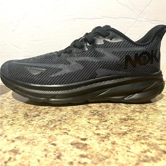 New Men’s (Unisex) Athletic Shoes By NOKA. Size U.S. 11/44 - Picture 3 of 13
